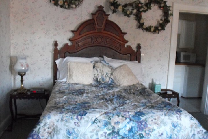 Room 6 of 36