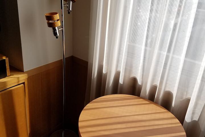 Room 5 of 62