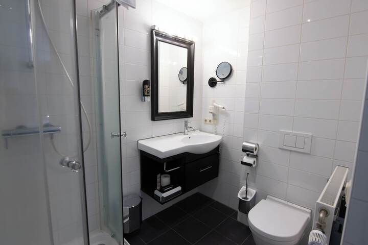 Clean Restrooms