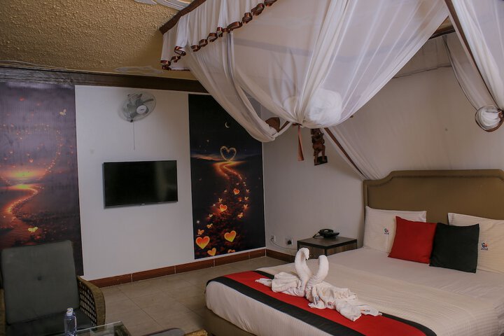 Room 18 of 72