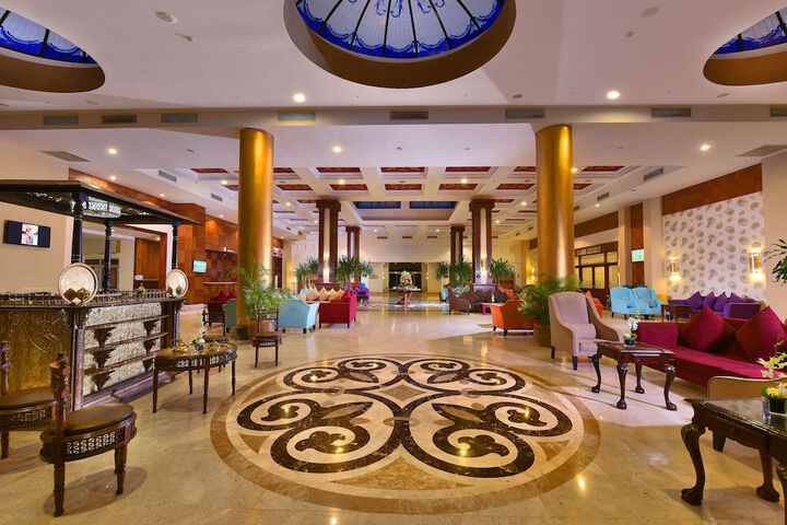 Hotel 2 of 50