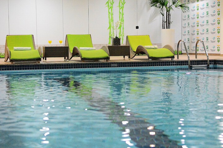 Pool 52 of 139