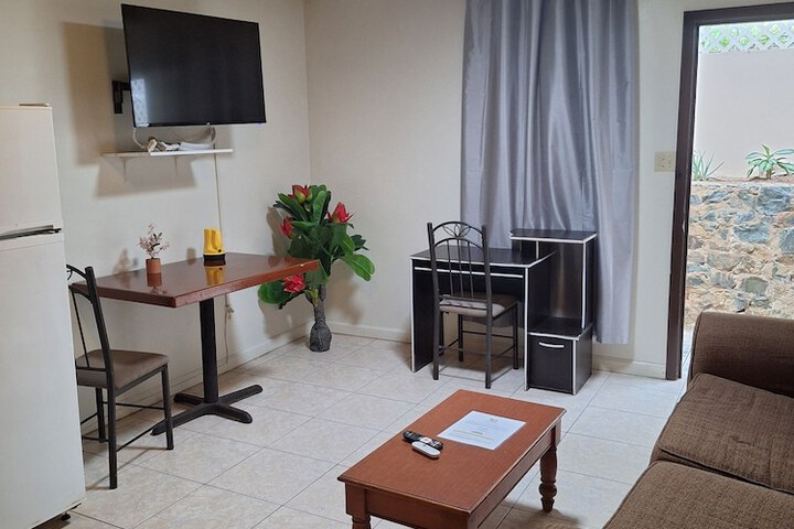 Room 71 of 142