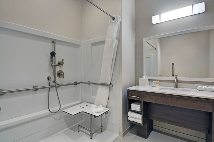 Bathroom shower