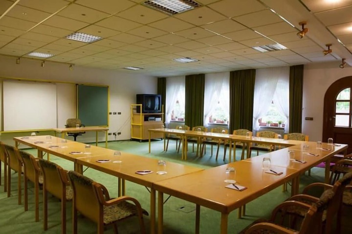 Meeting 43 of 59