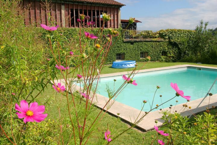 Pool Hotel
