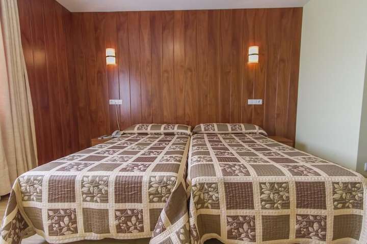 Room 5 of 41