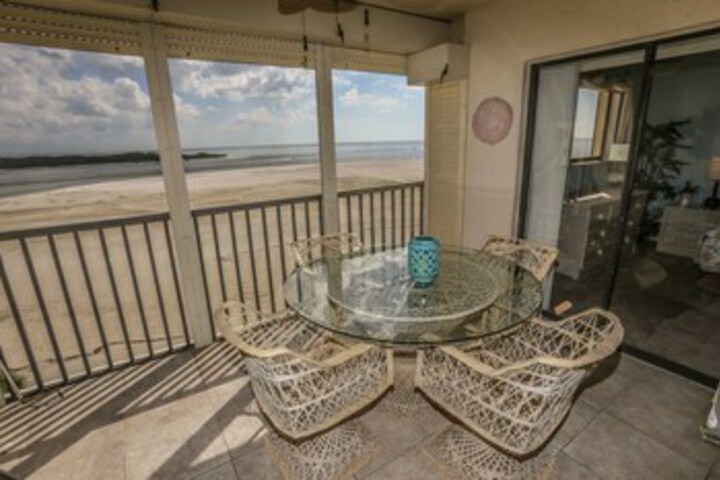 Carlos Pointe 623 in Fort Myers Beach, FL