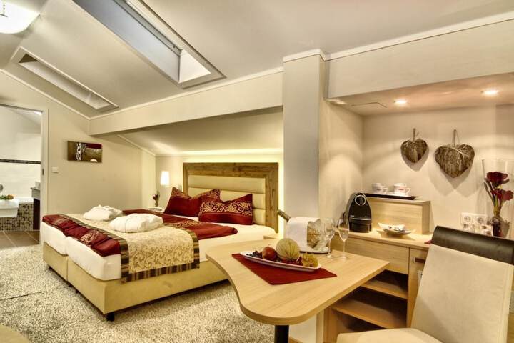Room 10 of 53