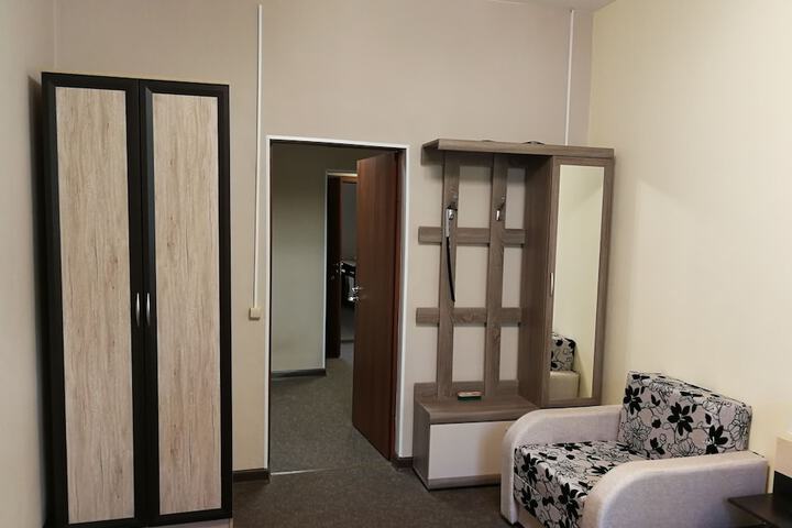 Room 16 of 94