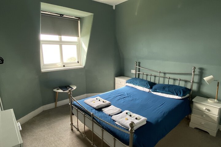 Room 47 of 86