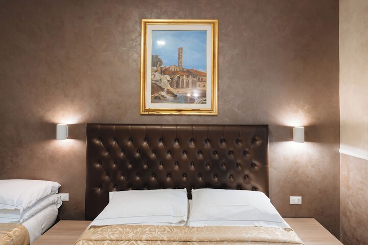 Room 20 of 180