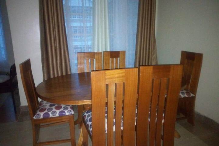 Room 12 of 15