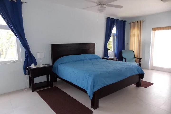 Room 2 of 24