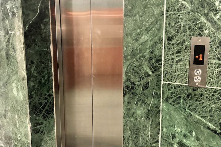 Hotel 21 of 29