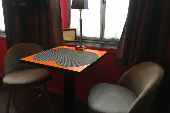 Room amenity