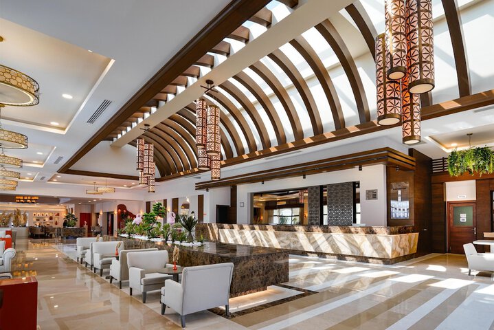 Hotel Interior 11 of 139