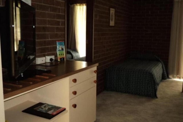 Room 14 of 43