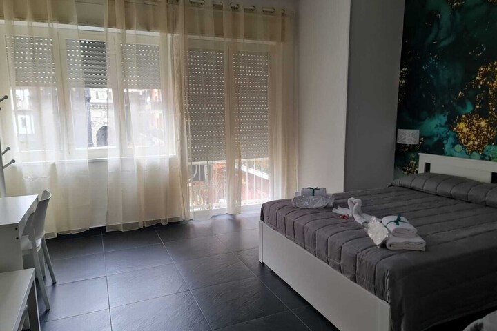 Room 25 of 61
