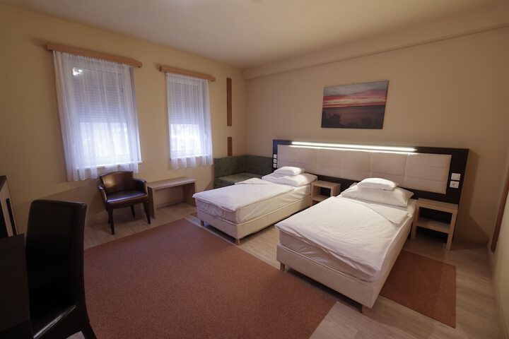 Room 22 of 70