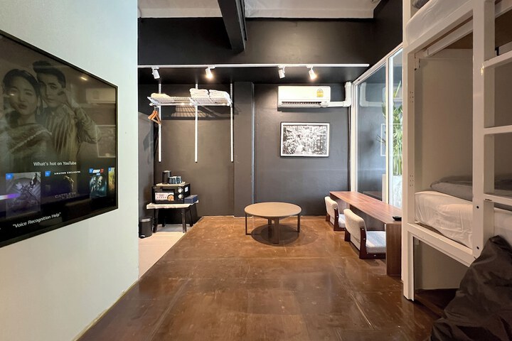 Room 15 of 41