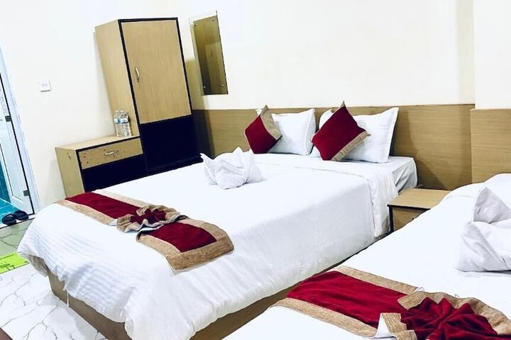 Room 11 of 53