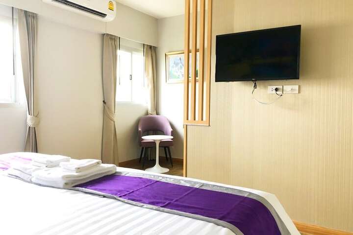 Room 40 of 150
