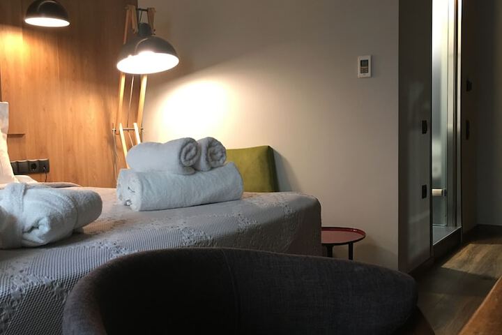 Room 35 of 88