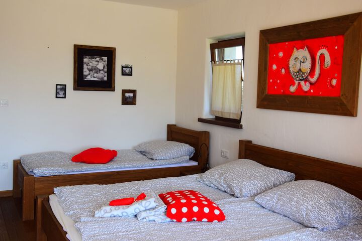 Room 3 of 30