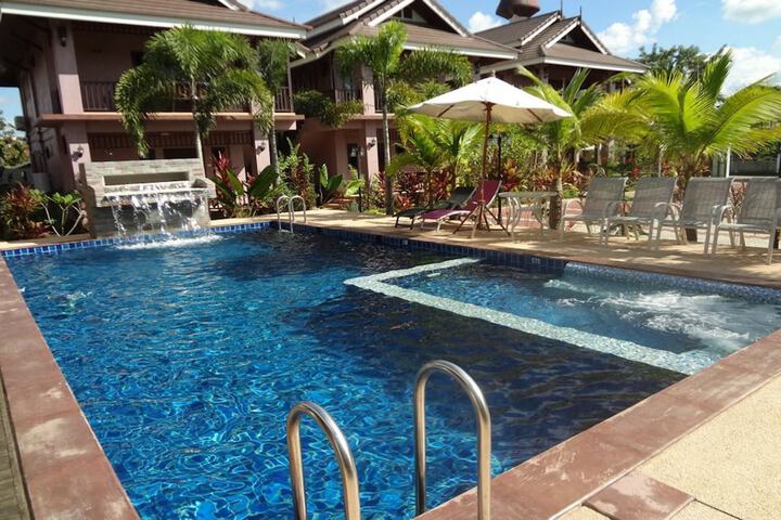 Pool 39 of 61