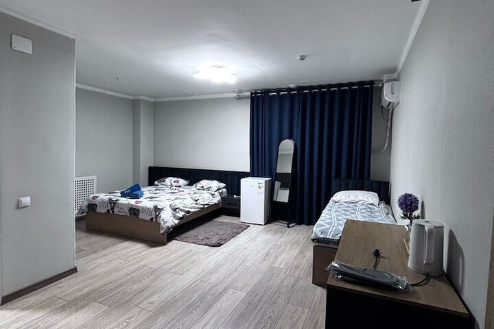 Room 7 of 7