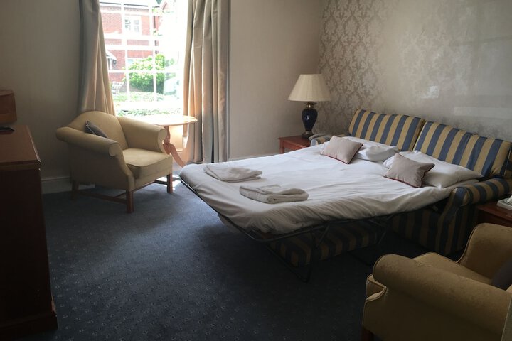 Room 17 of 58
