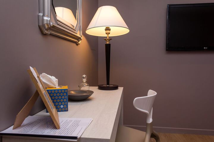 Room amenity