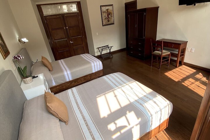 Cantera Real Hotel
