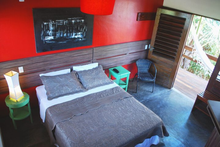 Room 4 of 40