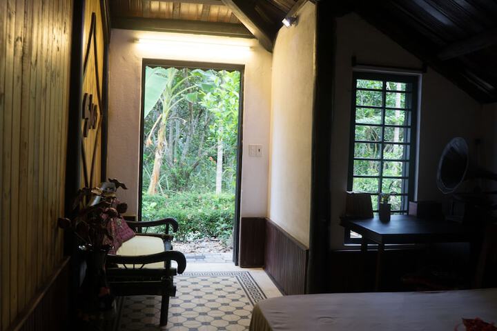 Room 9 of 60