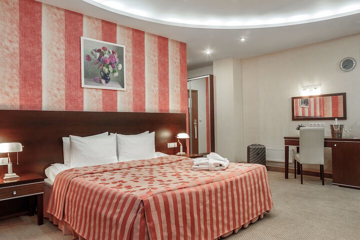 Room 22 of 74