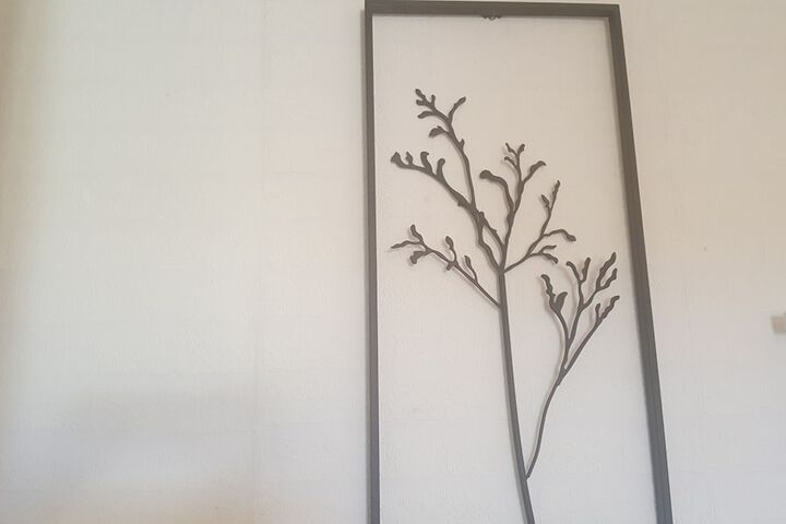 Room 4 of 36