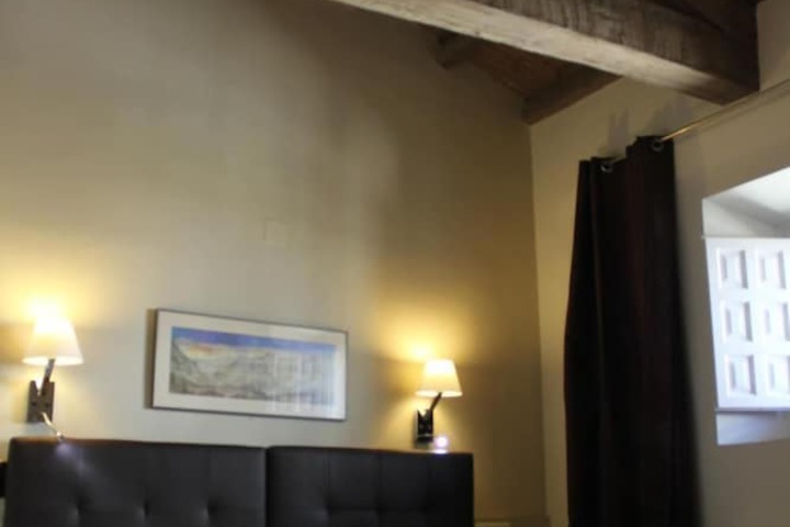 Room 10 of 56