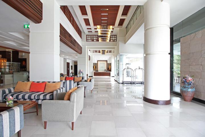 Hotel Interior 4 of 56