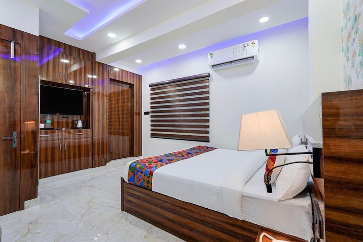 Room 20 of 29