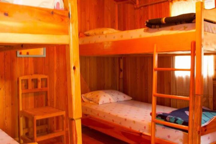 Room 6 of 32