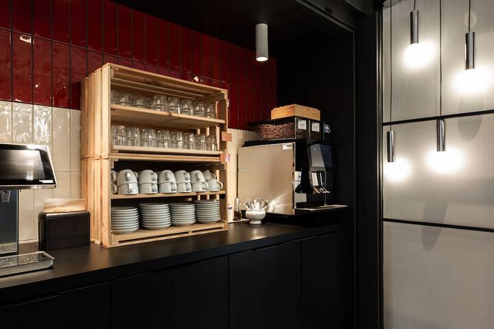 Breakfast/Coffee Service 39 of 71