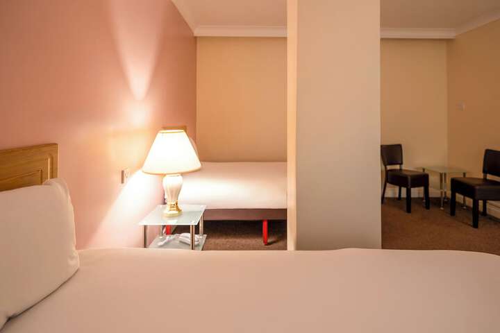 Room 40 of 66