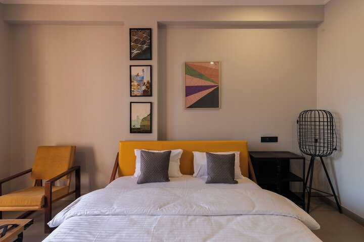 Room 6 of 26