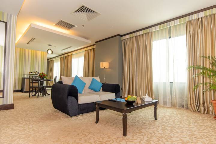 Room 42 of 87