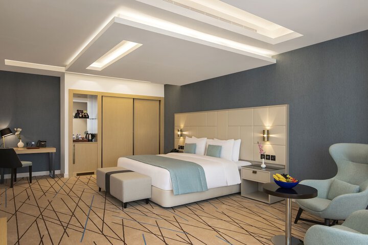 Room 8 of 44