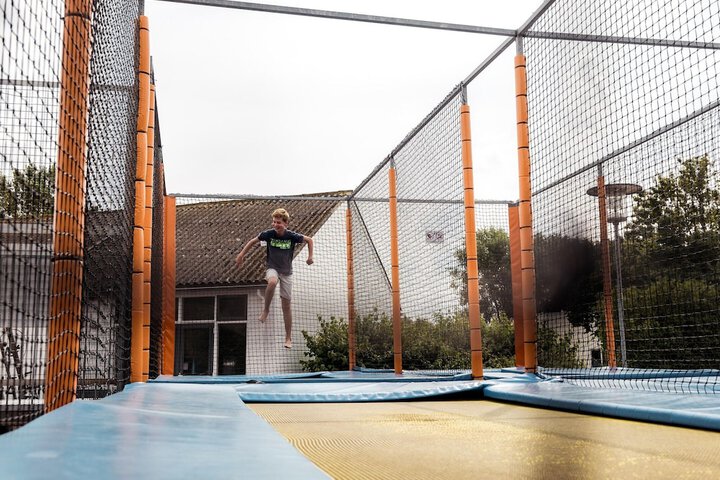 Pool 9 of 41