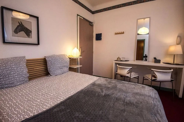 Room 3 of 21