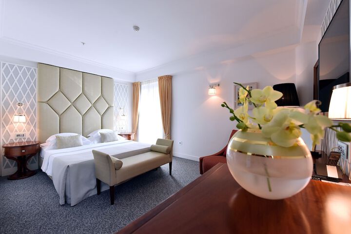 Room 20 of 61
